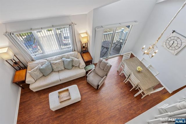 108-110 Passaic C29, Nutley, NJ 07110
