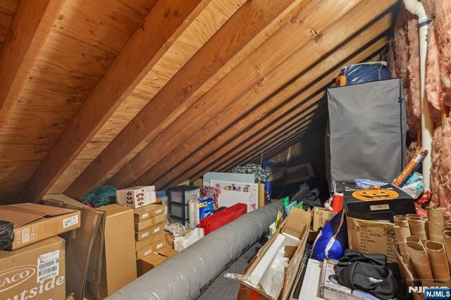 108-110 Passaic C29, Nutley, NJ 07110