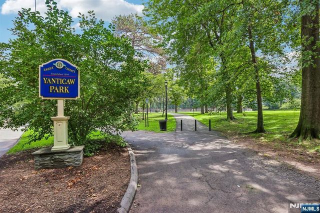 108-110 Passaic C29, Nutley, NJ 07110