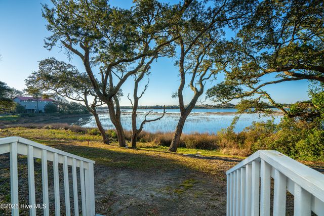 2509 Gator Lane SW, Supply, NC 28462