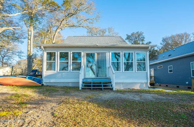 2509 Gator Lane SW, Supply, NC 28462