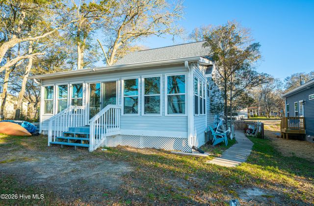 2509 Gator Lane SW, Supply, NC 28462