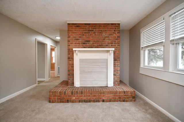 921 Barnwell Road, Spartanburg, SC 29303