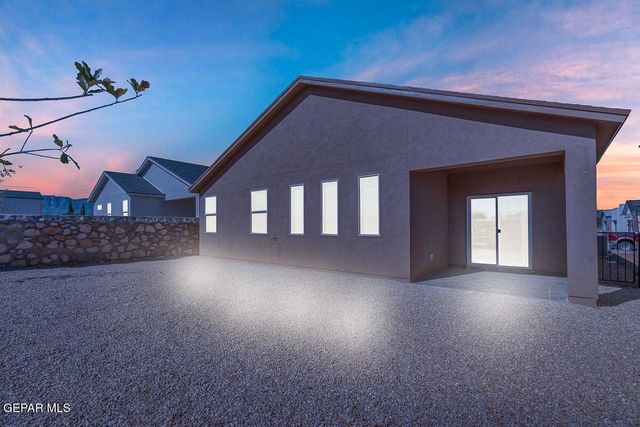 3864 Bubble Place, El Paso, TX 79938