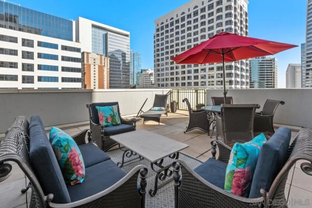 1240 India St 1004, San Diego, CA 92101