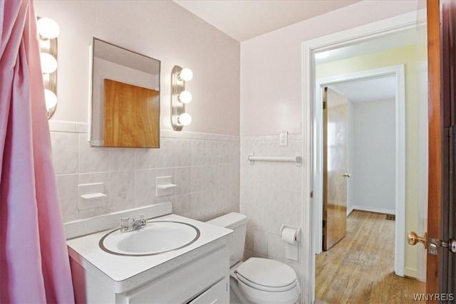 222 Englewood Avenue, Buffalo, NY 14214