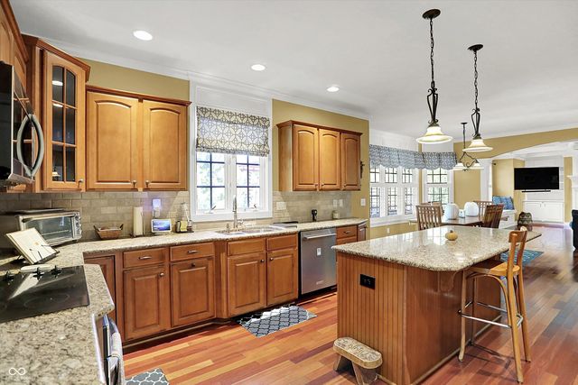 12864 Hanley Drive, Fishers, IN 46037