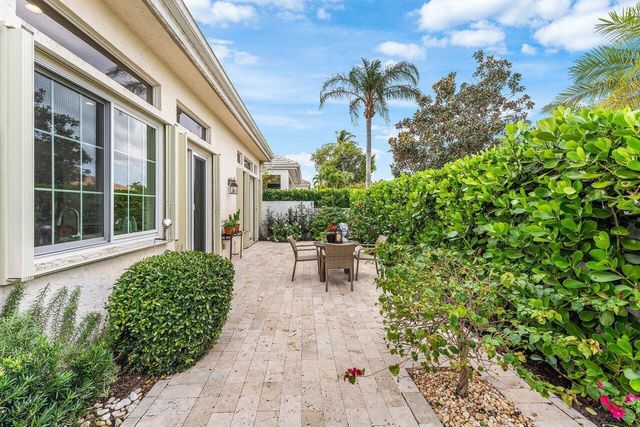 116 Coral Cay Drive, Palm Beach Gardens, FL 33418