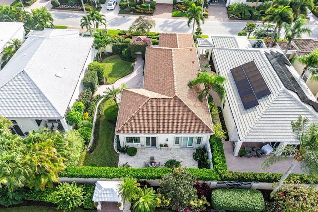 116 Coral Cay Drive, Palm Beach Gardens, FL 33418