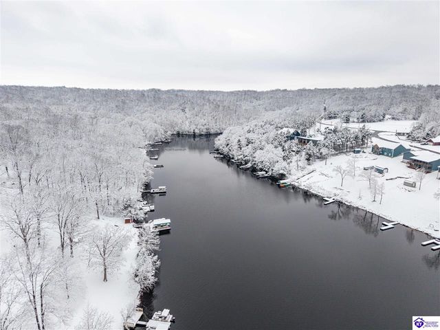 17 Bittersweet Place, Brandenburg, KY 40108