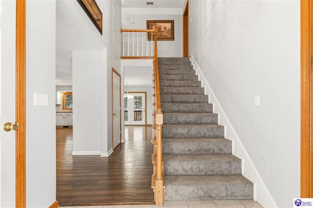 17 Bittersweet Place, Brandenburg, KY 40108