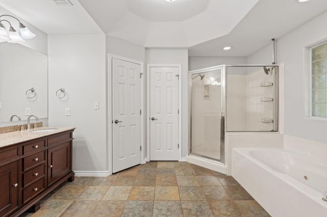 703 Amy CIR, Marble Falls, TX 78654