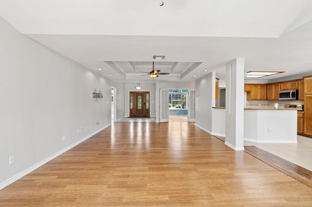 703 Amy CIR, Marble Falls, TX 78654