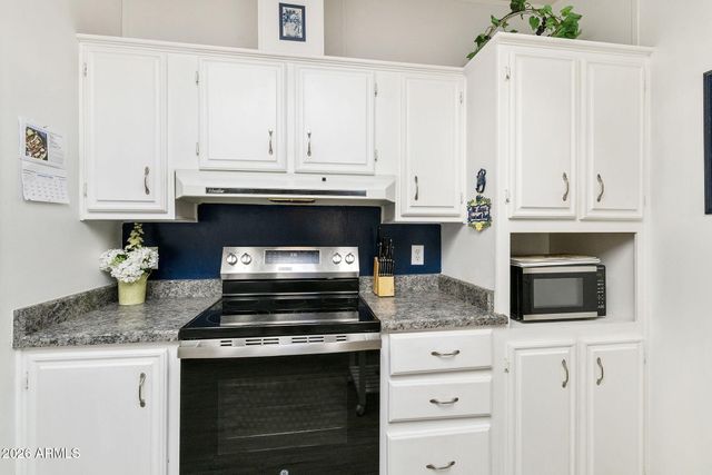 838 S 82ND Place, Mesa, AZ 85208