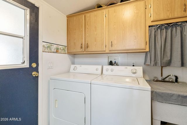 838 S 82ND Place, Mesa, AZ 85208