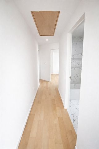 45 Laurel St 45, Worcester, MA 01605