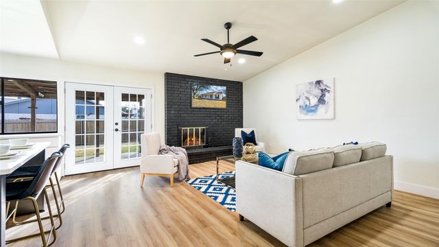 1500 California Trail, Plano, TX 75023