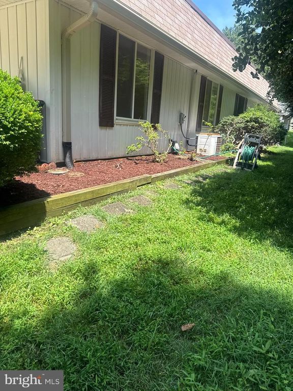 3117 FARNBOROUGH CT #258-B, Silver Spring, MD 20906