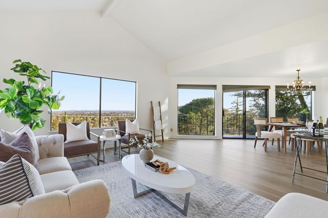 22670 San Juan Rd, Cupertino, CA 95014