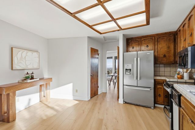 22670 San Juan Rd, Cupertino, CA 95014