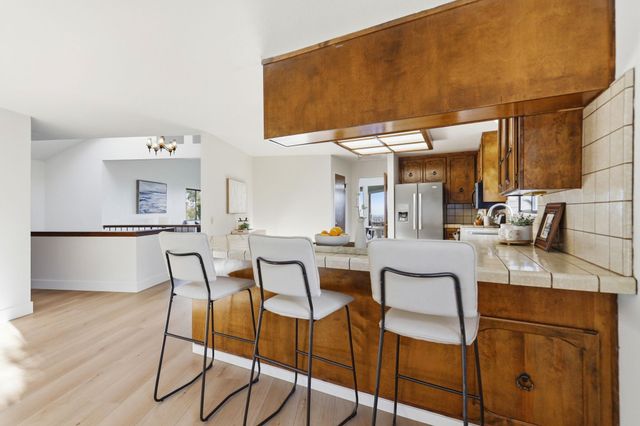 22670 San Juan Rd, Cupertino, CA 95014