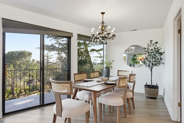 22670 San Juan Rd, Cupertino, CA 95014