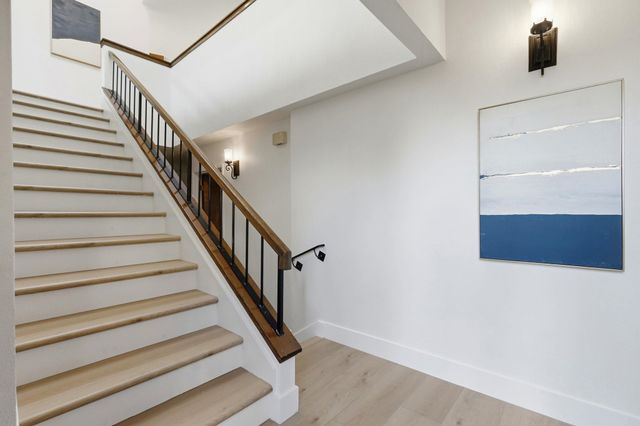 22670 San Juan Rd, Cupertino, CA 95014