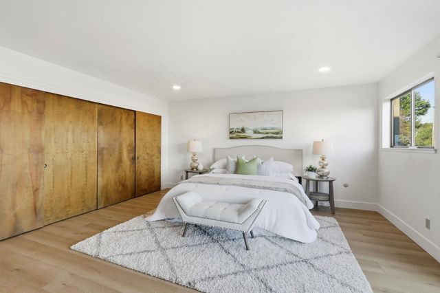 22670 San Juan Rd, Cupertino, CA 95014