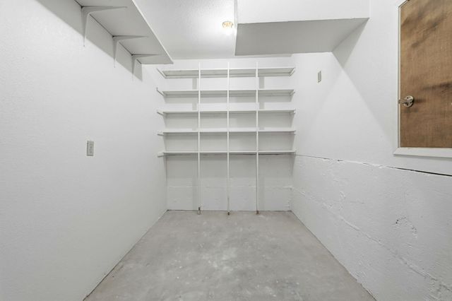 22670 San Juan Rd, Cupertino, CA 95014