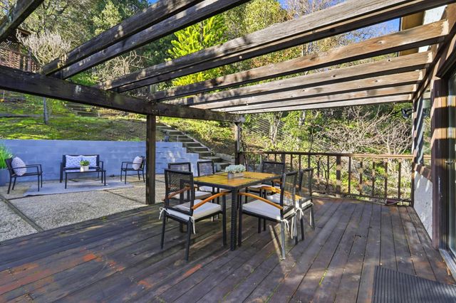 22670 San Juan Rd, Cupertino, CA 95014