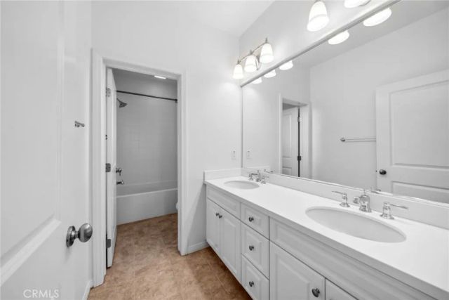 99 Lupari, Irvine, CA 92618