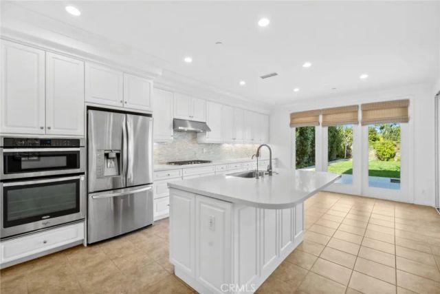 99 Lupari, Irvine, CA 92618