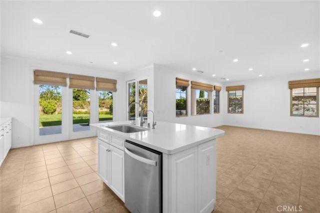 99 Lupari, Irvine, CA 92618