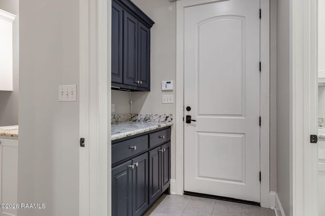 113 Beauchamp Lane, Lafayette, LA 70506