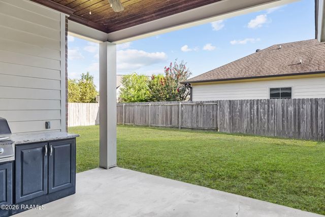 113 Beauchamp Lane, Lafayette, LA 70506