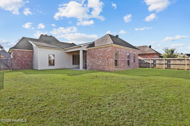 113 Beauchamp Lane, Lafayette, LA 70506