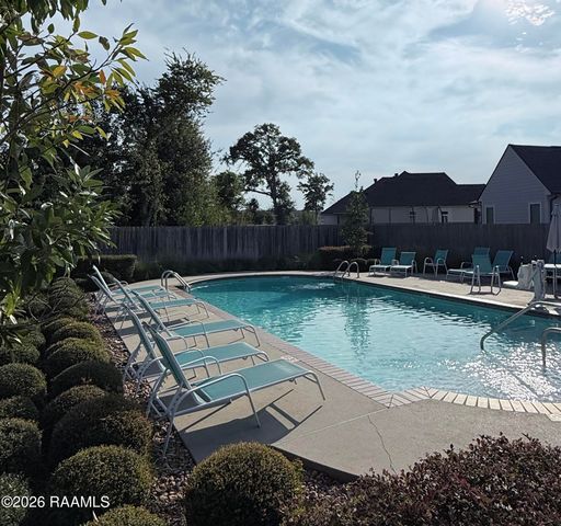 113 Beauchamp Lane, Lafayette, LA 70506