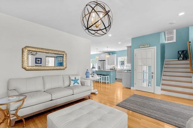 2 Sawgrass Lane, Plymouth, MA 02360