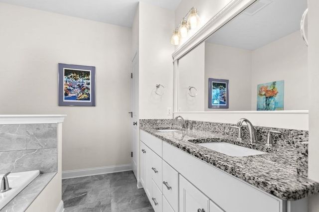2 Sawgrass Lane, Plymouth, MA 02360