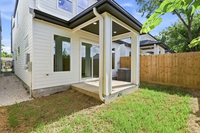 108 Luetta Street, Houston, TX 77076