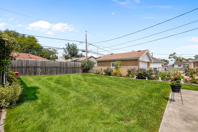 1516 Atwood Avenue, Berkeley, IL 60163