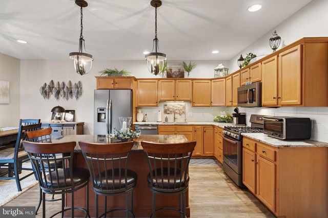 340 WENDOVER WAY, Lancaster, PA 17603