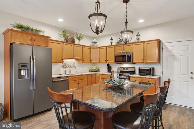 340 WENDOVER WAY, Lancaster, PA 17603