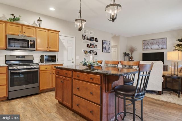 340 WENDOVER WAY, Lancaster, PA 17603