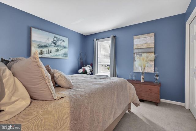 340 WENDOVER WAY, Lancaster, PA 17603