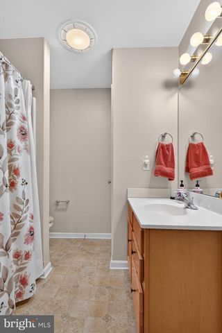 340 WENDOVER WAY, Lancaster, PA 17603