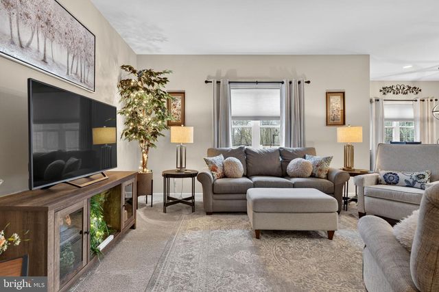 340 WENDOVER WAY, Lancaster, PA 17603