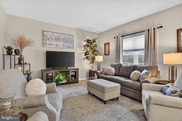 340 WENDOVER WAY, Lancaster, PA 17603