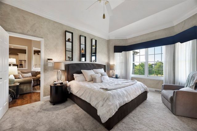 3141 Annandale Dr, Collier Twp, PA 15142