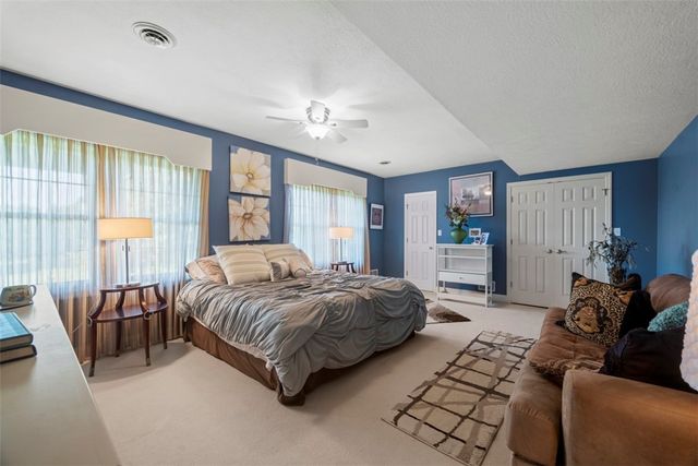 3141 Annandale Dr, Collier Twp, PA 15142